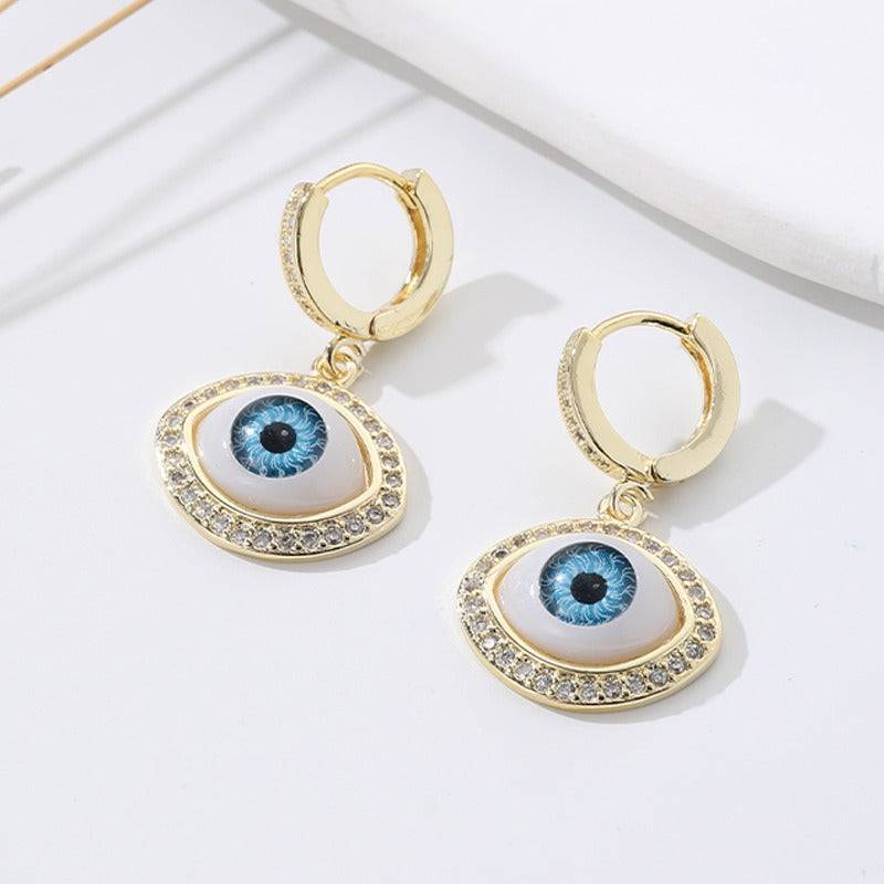 Pendientes de ojo de demonio con seis estrellas de Fashion Love