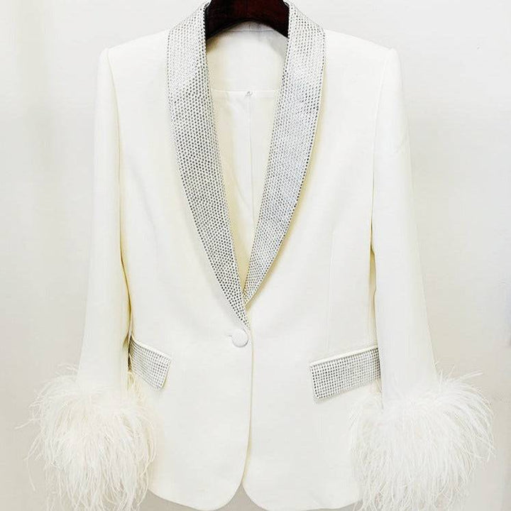 Sara long sleeve feather blazer with diamond collar - Hot fashionista