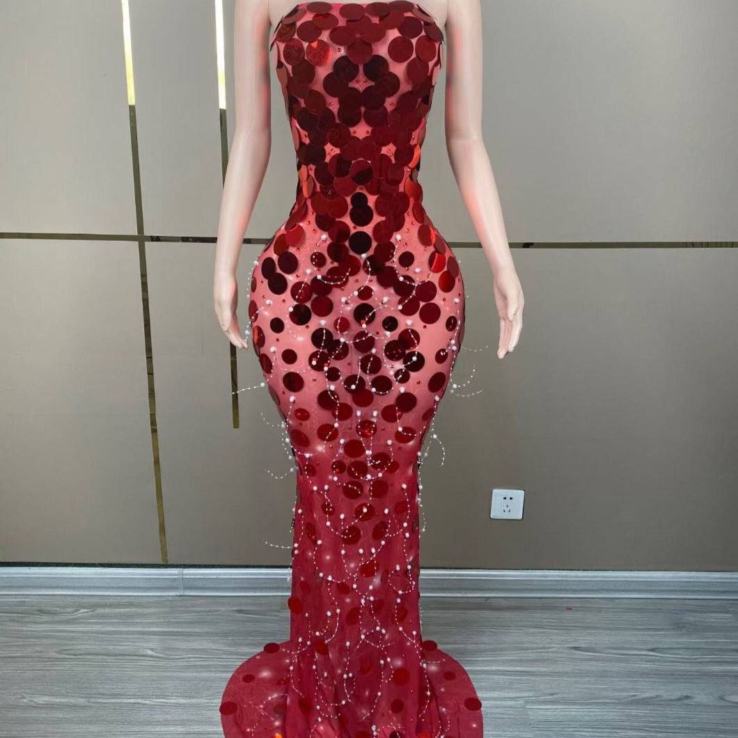 Robe longue transparente à paillettes rouges sans bretelles Robynn