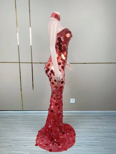 Robe longue transparente à paillettes rouges sans bretelles Robynn