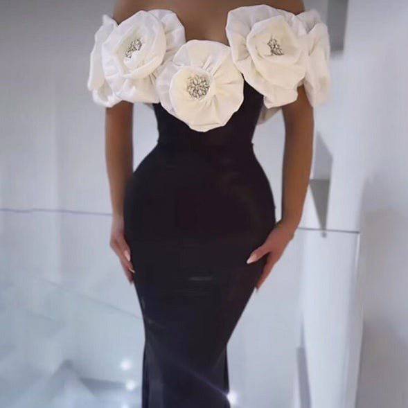 Robe longue bustier à ornements floraux Belle