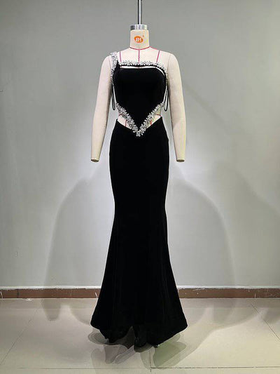 Robe longue asymétrique en velours ornée de cristaux Dale