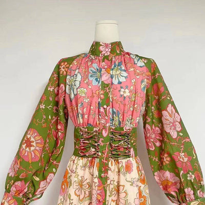 Robe mi-longue boutonnée à manches longues et à fleurs Marianna