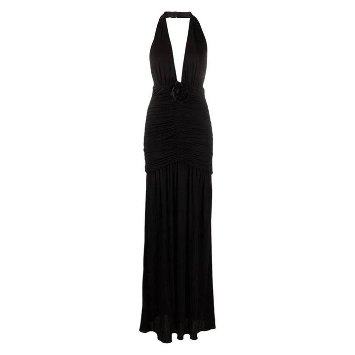 black maxi dress www.hotfashionista.com