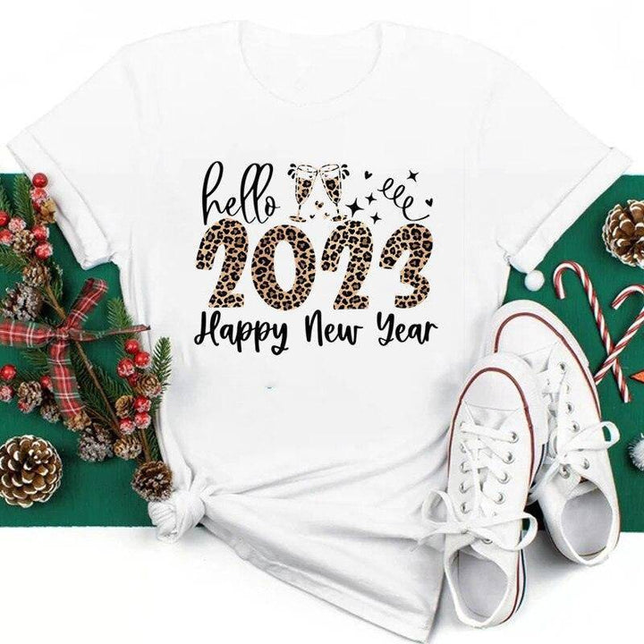 Lydia Short Sleeve " Hello 2023 " Print Top - Hot fashionista