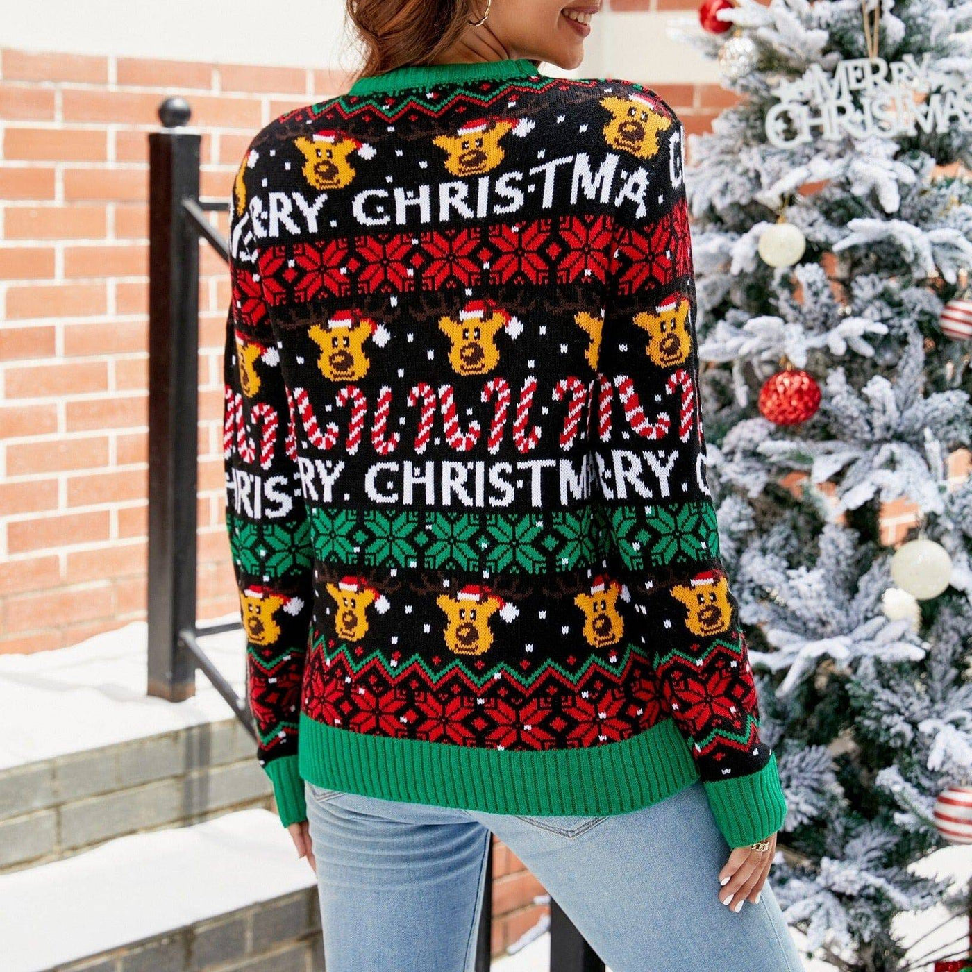 Ainsley Big Reindeer Print Christmas Pullover Sweater - Hot fashionista