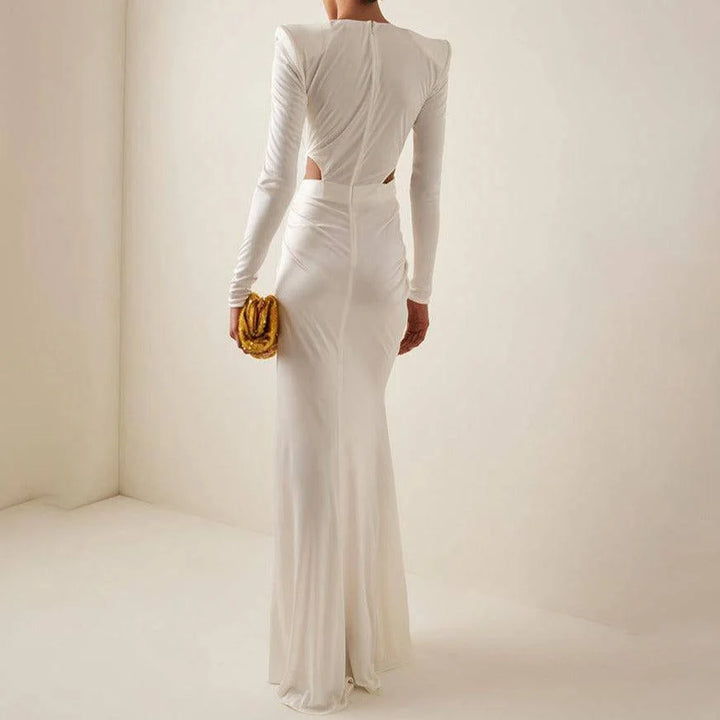 white maxi dress www.hotfashionista.com