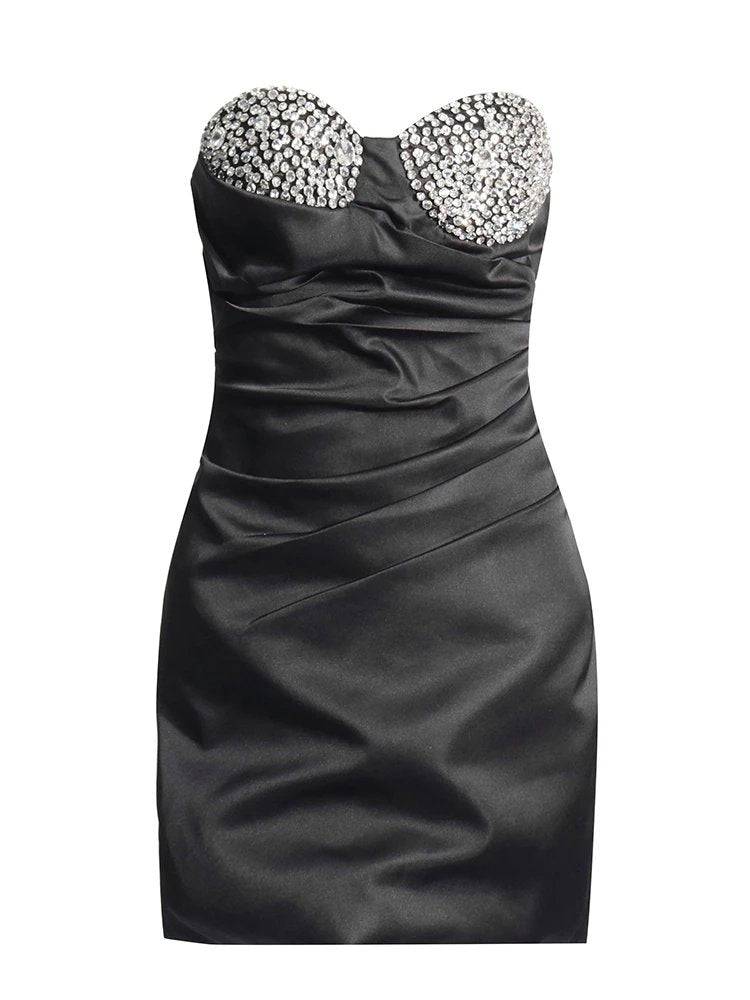 Robe courte sans manches à décolleté en cœur et diamant Ellie