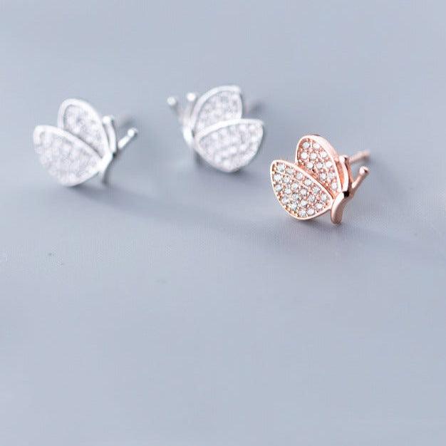 Pendientes de mariposa con diamantes de imitación de cristal de Lisa 