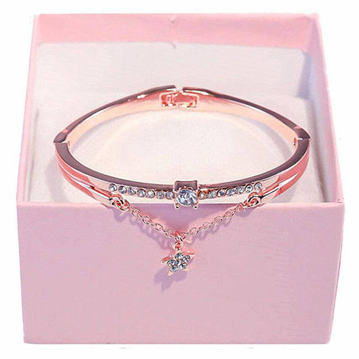 Stephanie Embellished Crystal Bangle - Hot fashionista