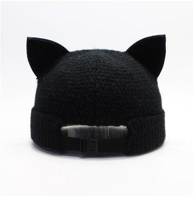 Gorro con orejas de gato sin ala ajustable de Isadora