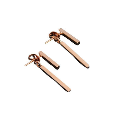 Ebba Irregular English Lock Earring