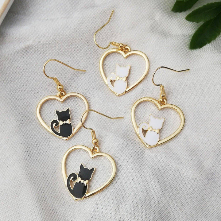 Madison Hearty Cat Wire Hook Earrings - Hot fashionista