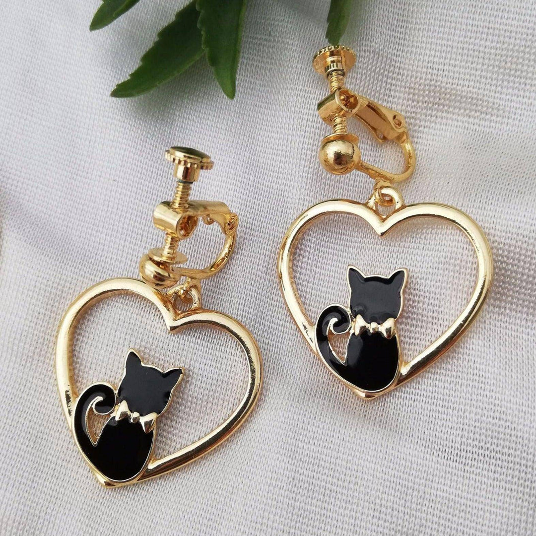 Madison Hearty Cat Wire Hook Earrings - Hot fashionista